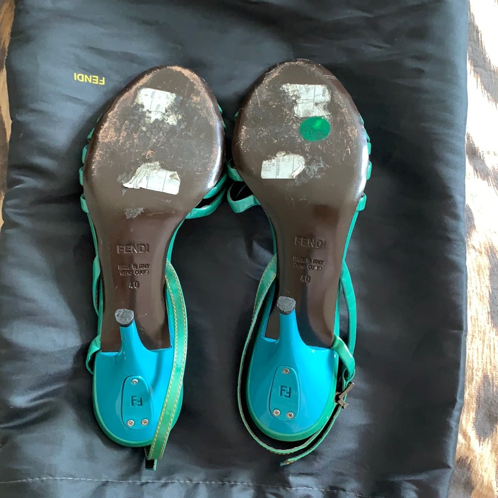 Fendi fancy women sandals with heel size 40 - Picture 4 of 5